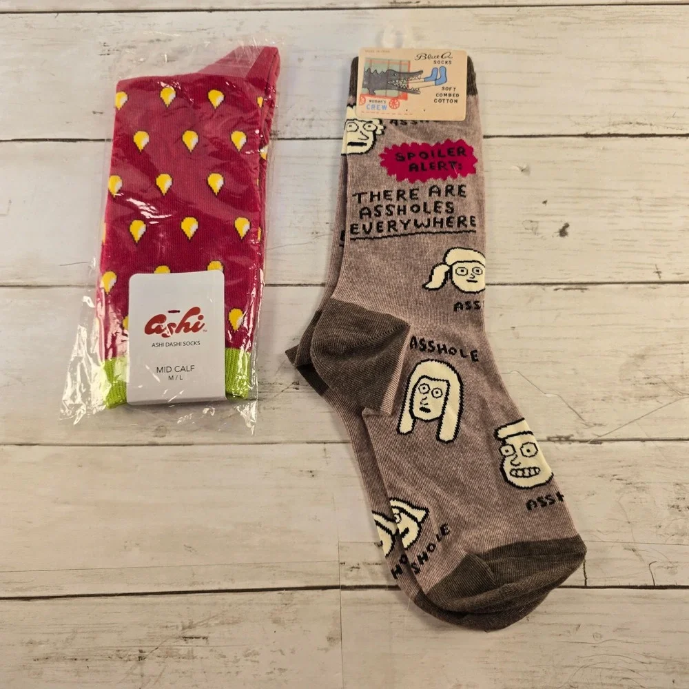 Blue Q Assholes Everywhere & Ashi Dashi Strawberry Novelty Crew Socks Bundle NEW